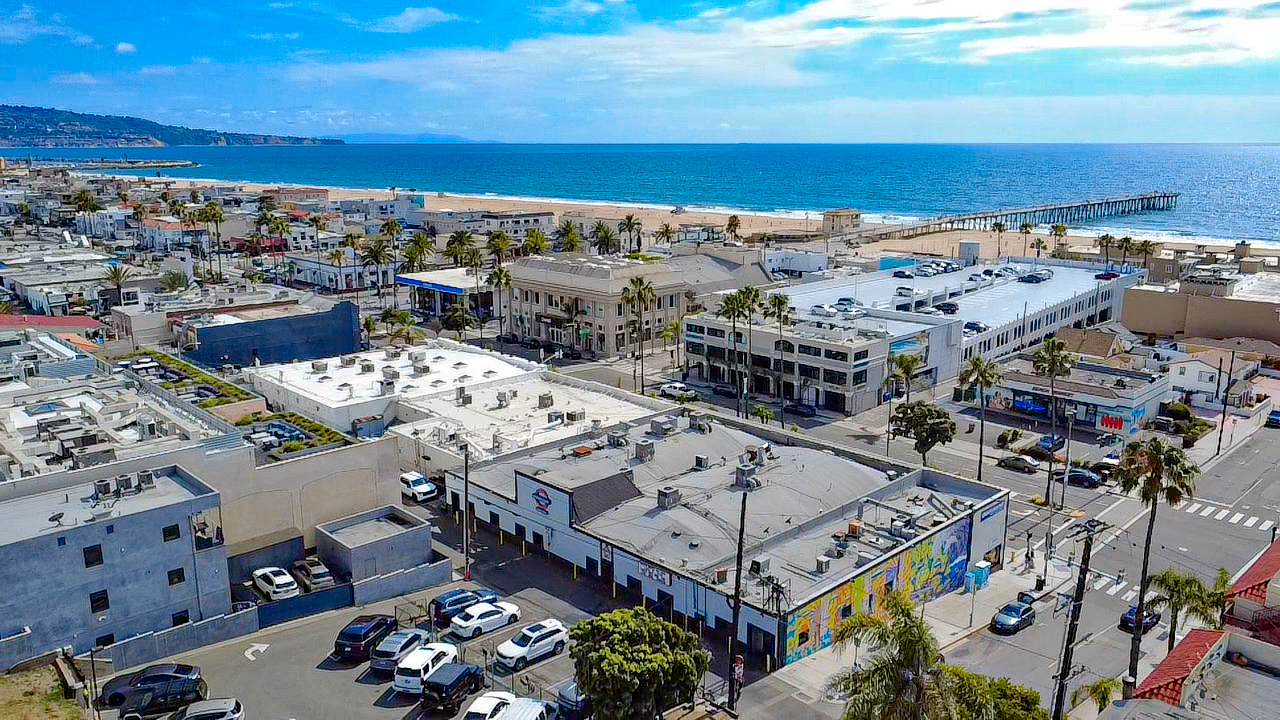 Aerial photograph of the subject property within Hermosa Beach